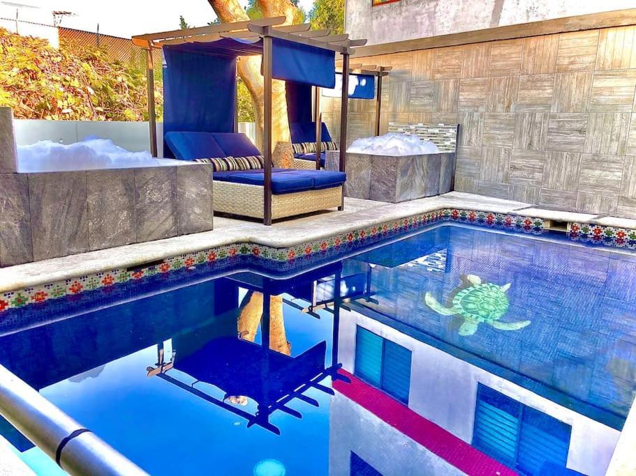 Loft Arte Y Diseno, Terraza, Asador, 3 Pantallas "Cuernavaca Somos El Unico Airbn Que Te Ofrece 2 Exclusivos Jacuzzis Profesionales Con Agua Caliente Y Sistema De Hidromasaje, Tipo Spa" Fraccionamiento Vigilancia 24 Horas Lejlighed Eksteriør billede